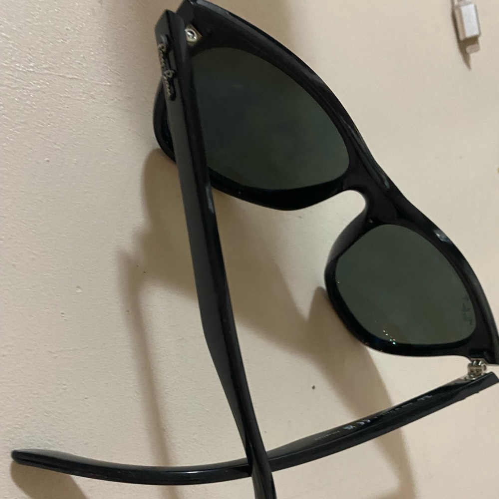 RayBan Wayfarer Polarized sunglasses